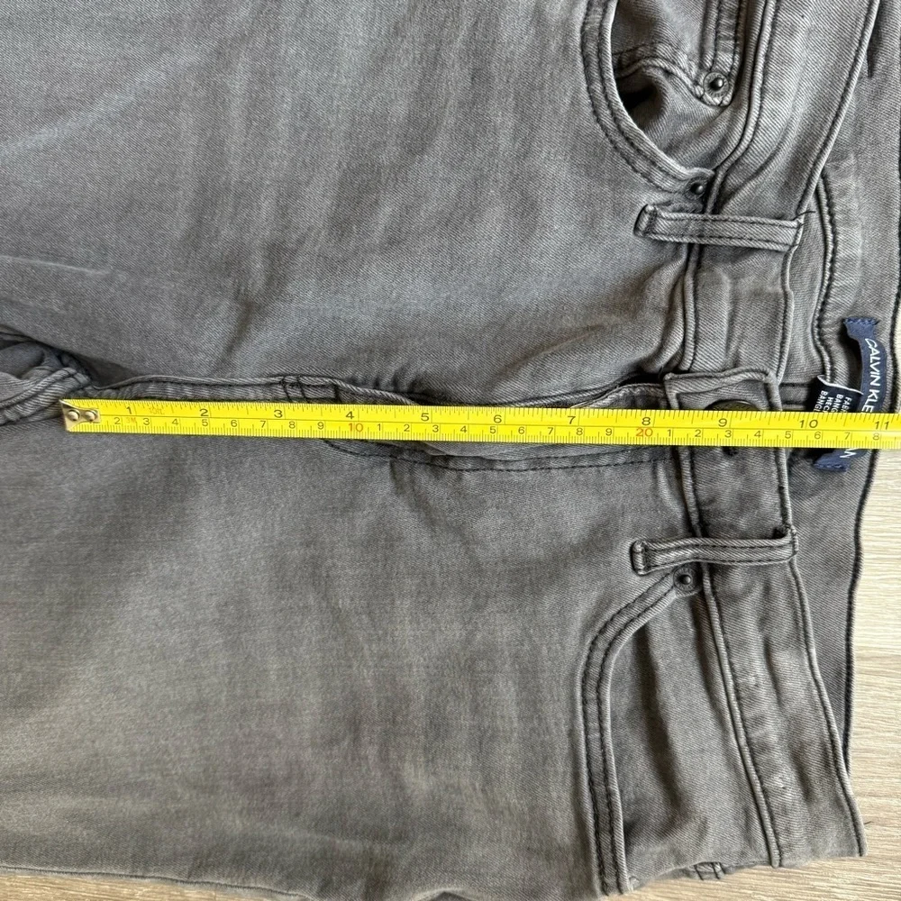 Calvin Klein Gray Skinny Jeans Modern Fit - Picture 7 of 10